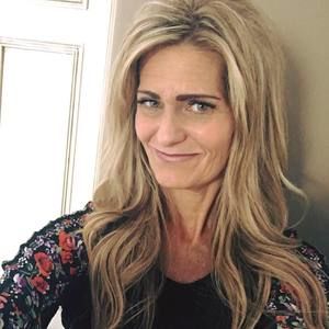 Meet your Posher, Leslie